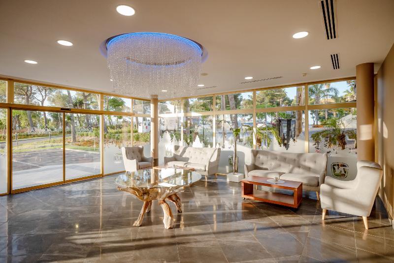 Hotel Admiral San Roque Сан Роке Екстериор снимка