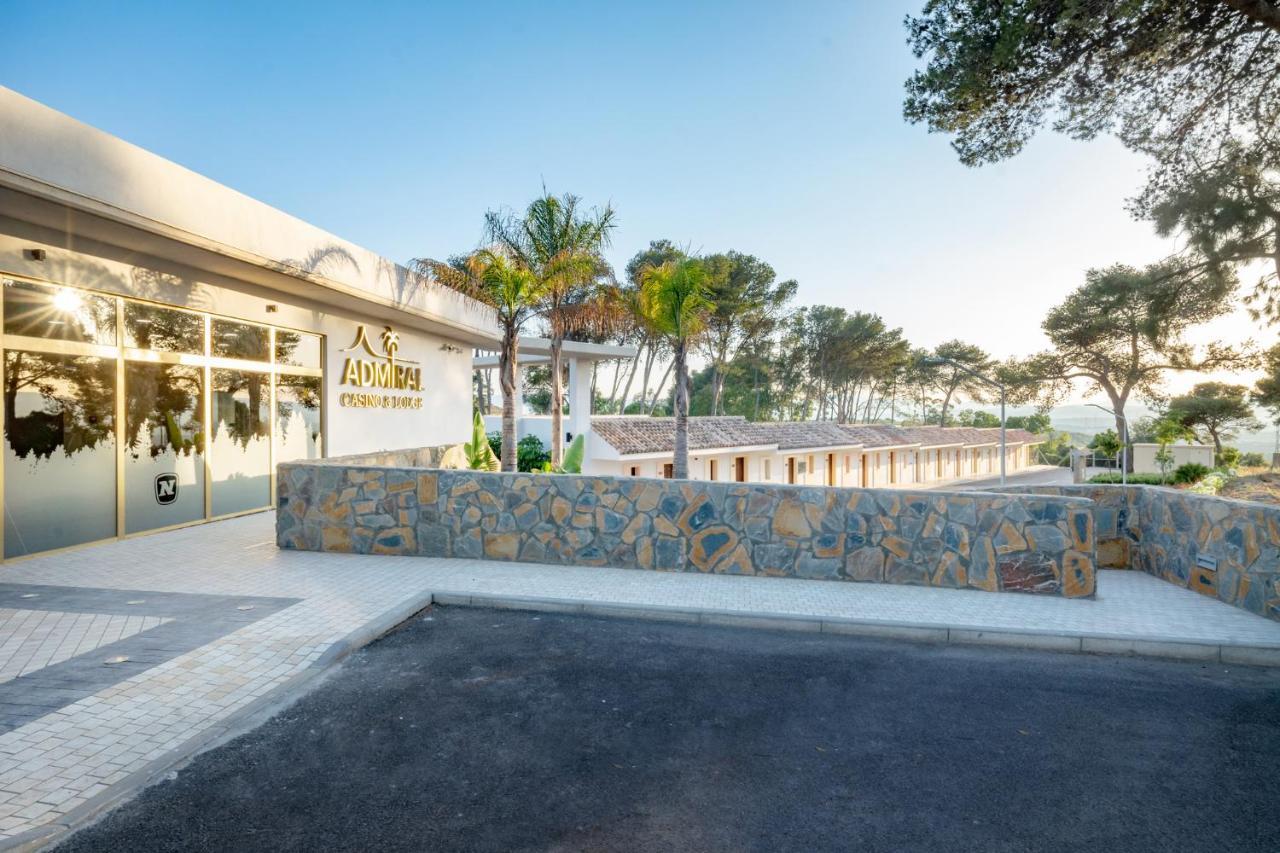 Hotel Admiral San Roque Сан Роке Екстериор снимка
